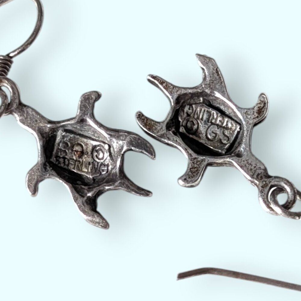 V. Glenn Sandoval Sterling Navajo Turtle Earrings - Picture 4 of 5